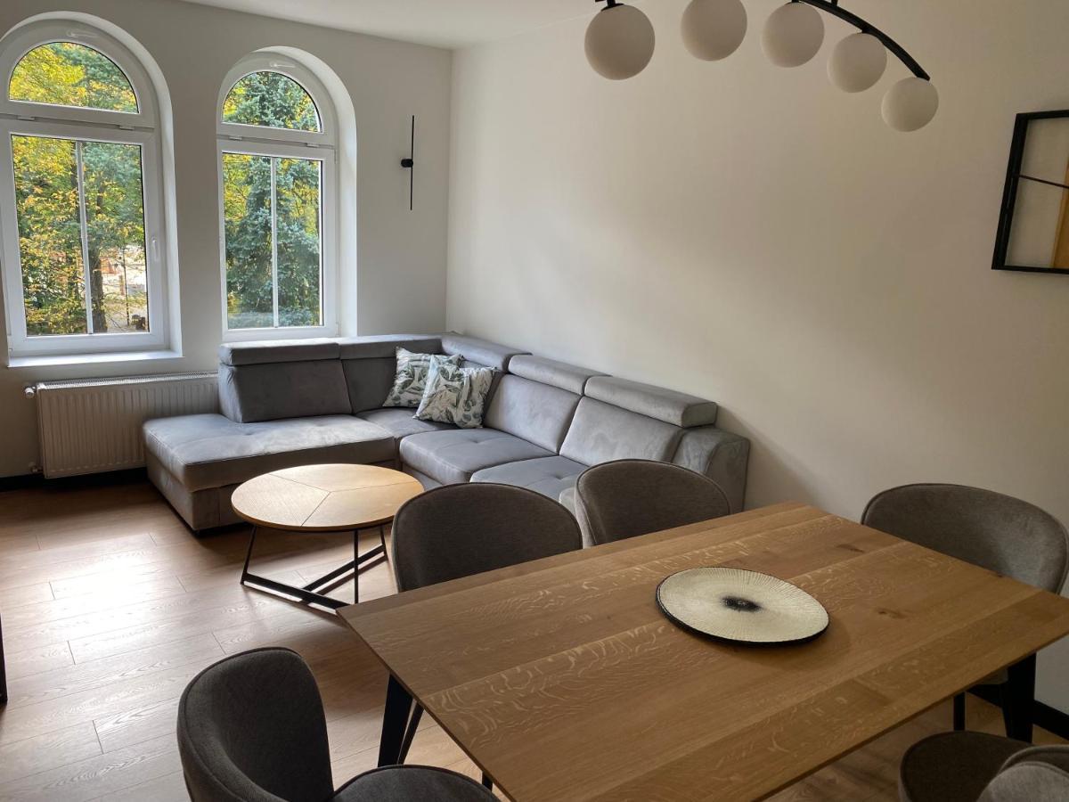 Apartamenty Przy Parku Szwedzkim Щавно-Здруй Екстериор снимка